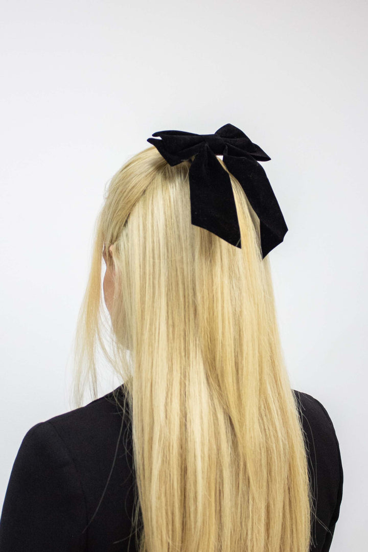 Black Bow Clip